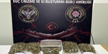 izmirde-zehir-operasyonu-uyusturucuyu-kumese-gizlemisler-1768821113885.jpeg