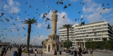 yolunuz-duserse-denemeden-gitmeyin-iste-izmirin-en-vazgecilmez-lezzetleri-1769230863657.jpg