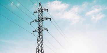 izmir-elektrik-kesintisi-8-subat-pazar-hangi-ilcelerde-kesinti-olacak-1770530919581.jpg