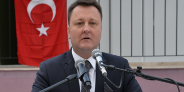 eski-menemen-belediye-baskani-aksoyun-hapis-cezasi-kesinlesti-iste-aldigi-ceza-1774608563303.png
