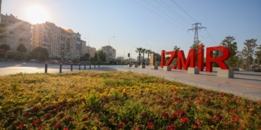 izmir-hava-durumu-izmire-bayramda-yagis-geliyor-meteorolojiden-uyari-1773914489474.jpg