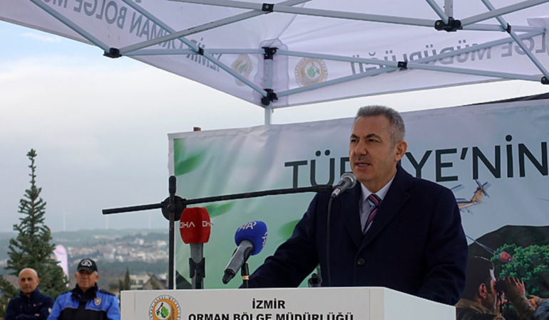 İzmir Valisi Elban’dan halka uyarı: Riskli bir döneme giriyoruz!